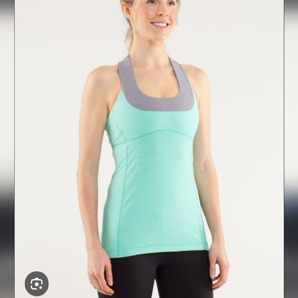 lululemon athletica Scoop Neck Tank Color Blue Moon - Picture 1 of 5